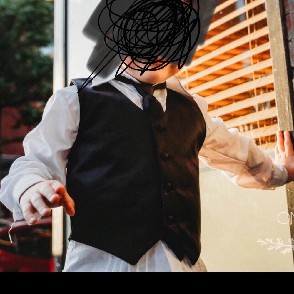 COPY - 🤵🏻boys 5 piece black satin long tie tuxedo